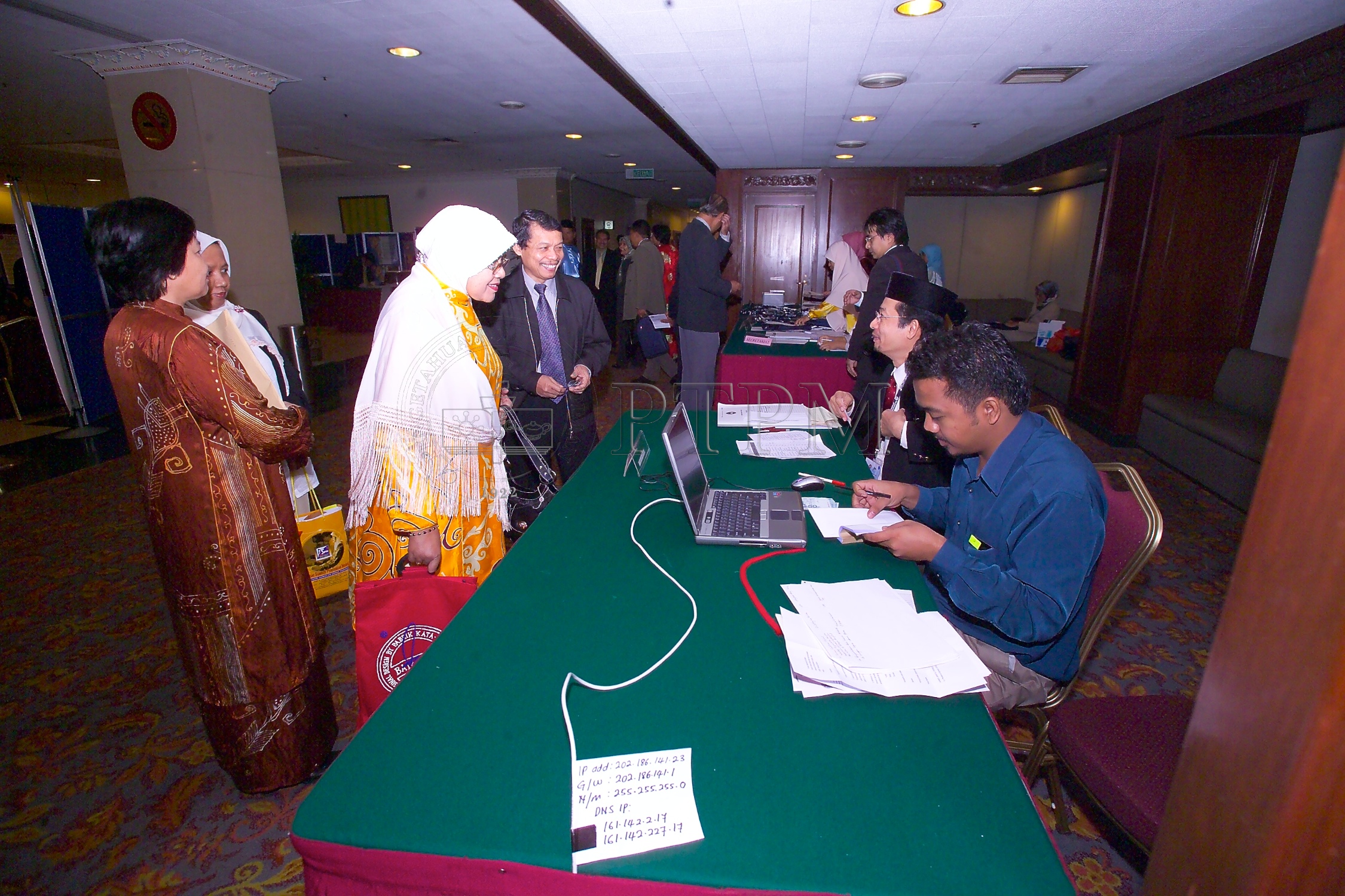 PTPM 06 23 eduresearch D9X40473